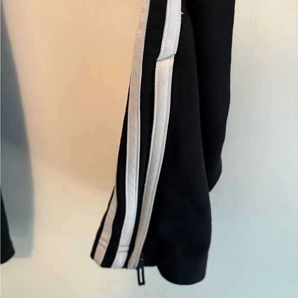 Adidas Mens Joggers - Picture 5 of 7